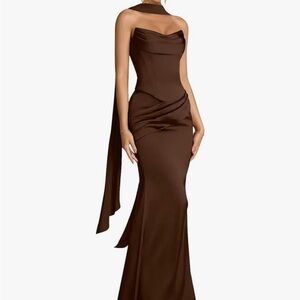Elegant Brown Strapless Evening Gown